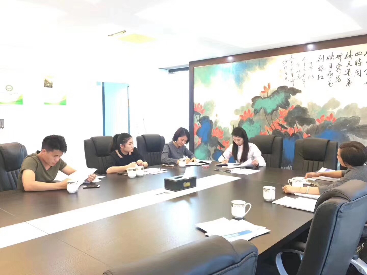 熱烈祝賀譚總團(tuán)隊(duì)簽約創(chuàng)綠家深圳市區(qū)級代理！