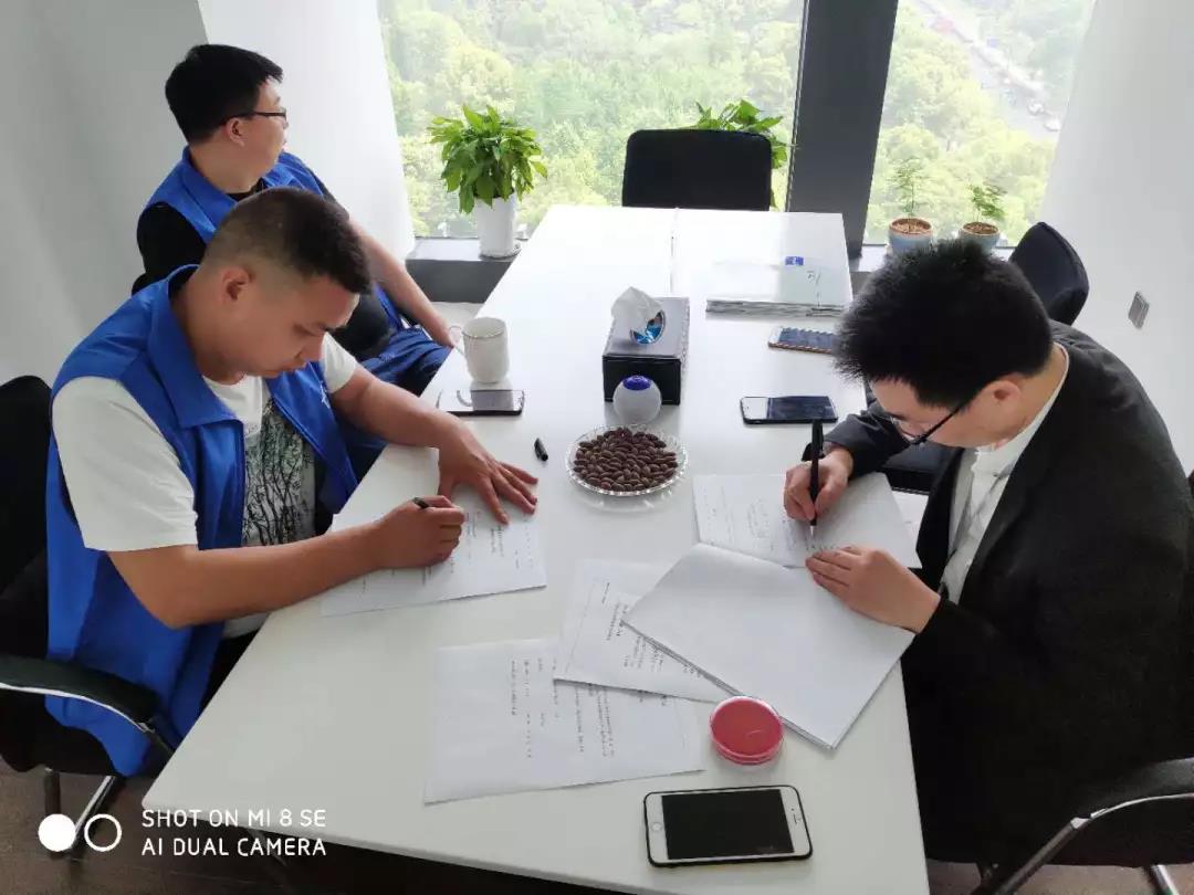 熱烈祝賀劉總、夏總簽約創(chuàng)綠家河南省安陽(yáng)市縣級(jí)代理！